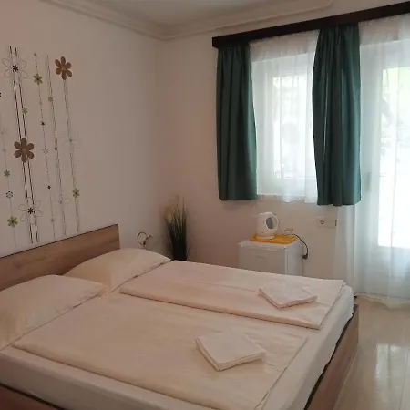Sarokhaz Pensión Keszthely
